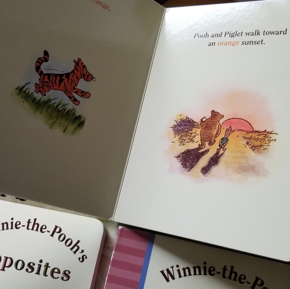 Winnie the Pooh Board Book Collection of 4 Books - Picture 4 of 9